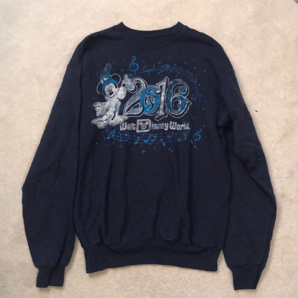 2016 DisneyWorld Sweatshirt
